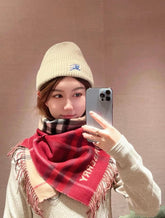 China Replica Burberry Scarf 46usd Only